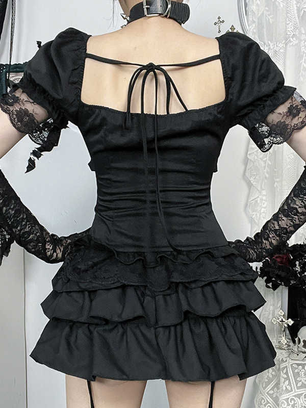 Black Lace Puff-sleeved Top