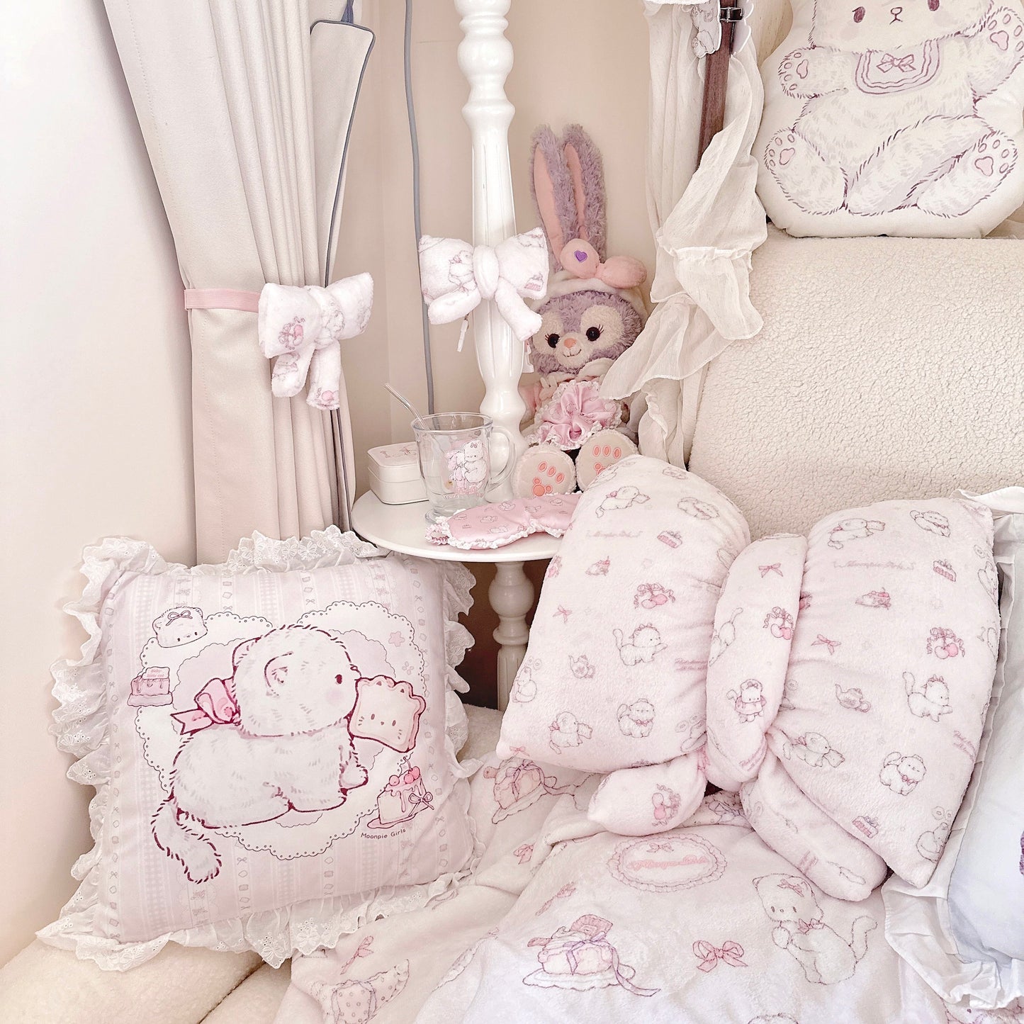 pink cat velvet bow pillow