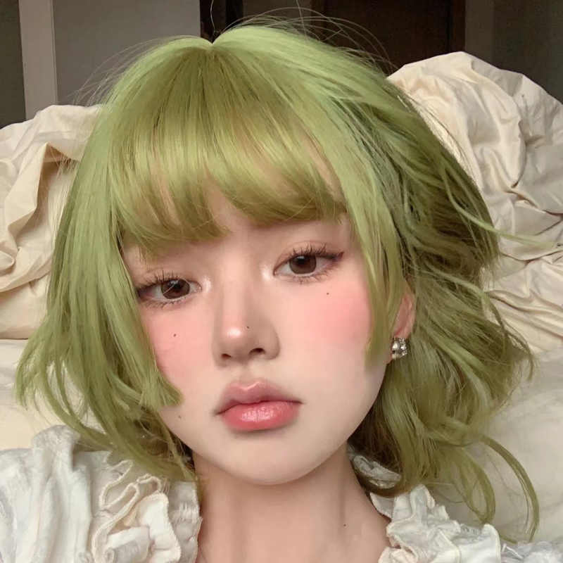Princess Cut Green Fluffy Wig