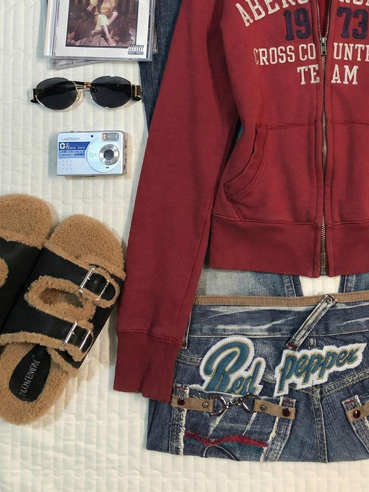 red retro style letter print hooded jacket