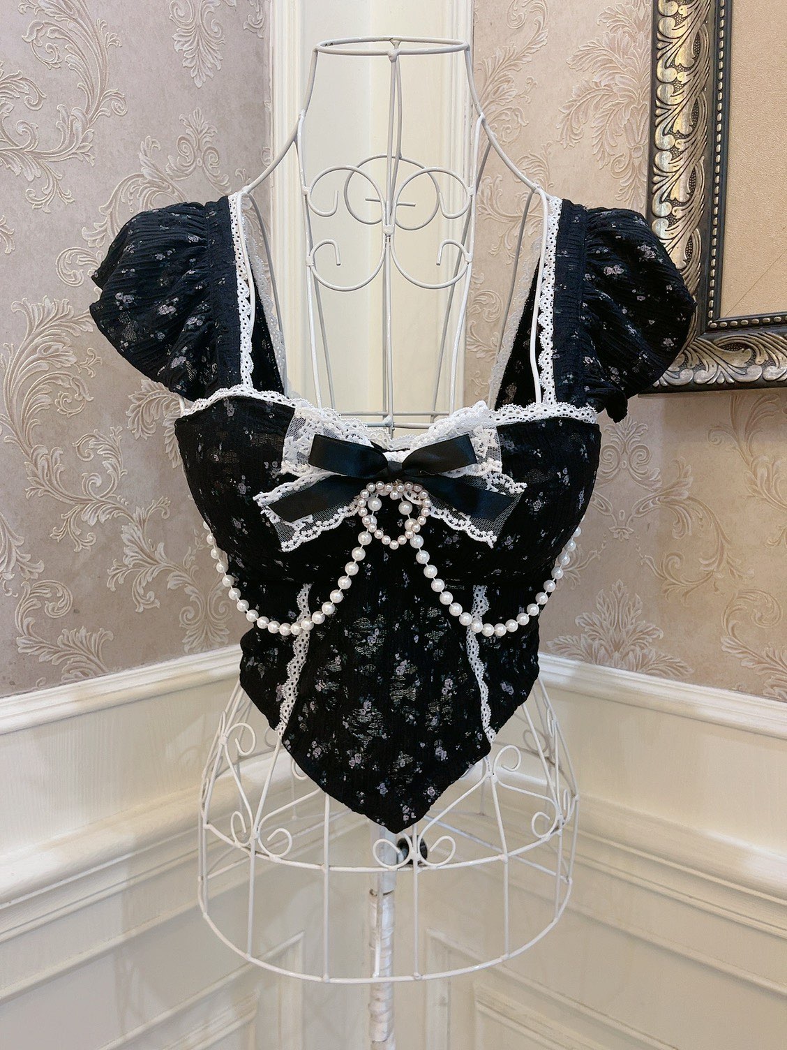 coquette bow floral lace top