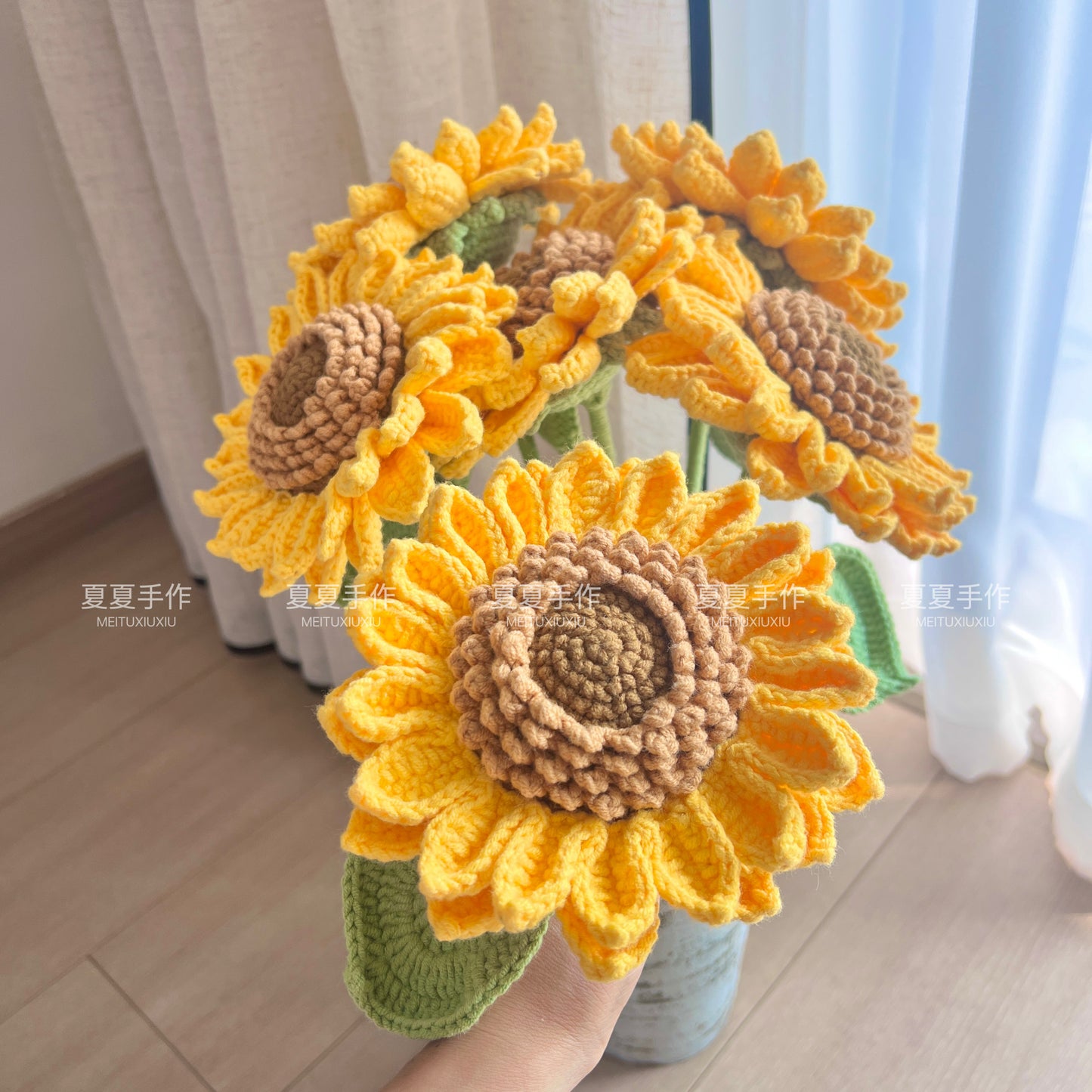 Finished wool knitted double-layered sunflower