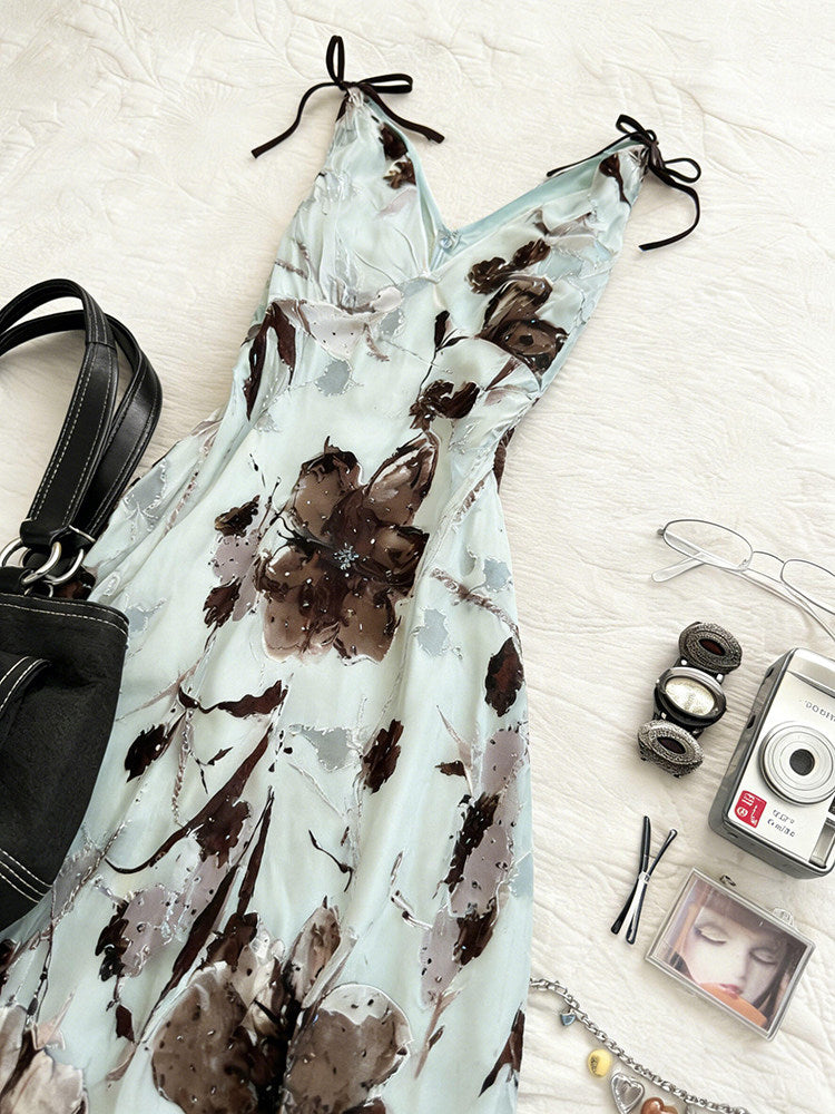 retro v-neck light green dress