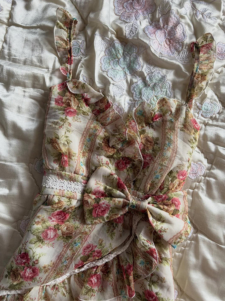 vintage bow ruffled tank top