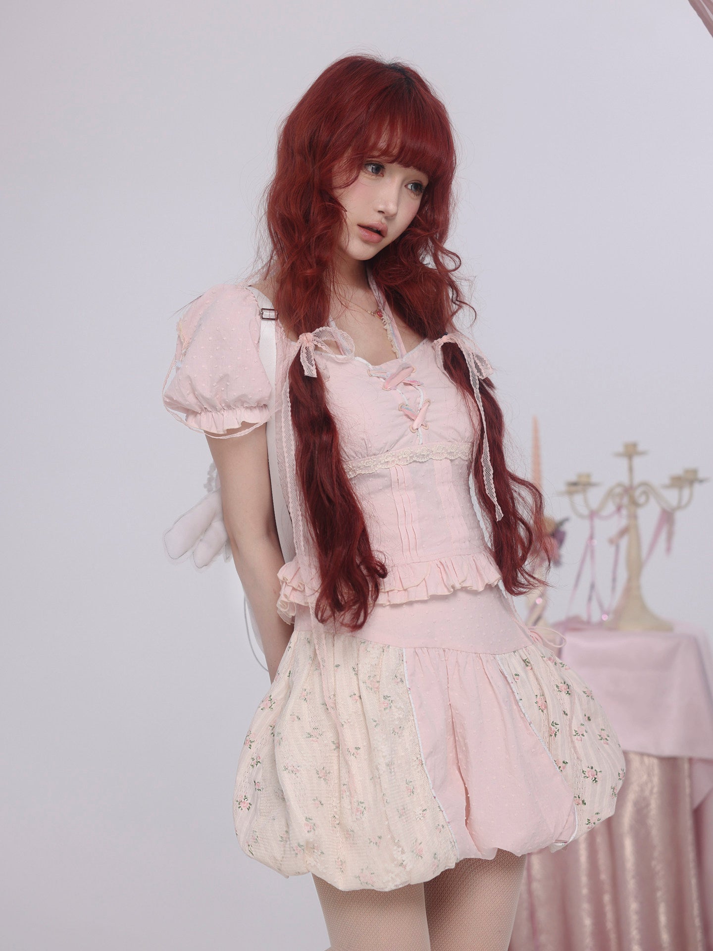 pink floral puff-sleeved shirt suit