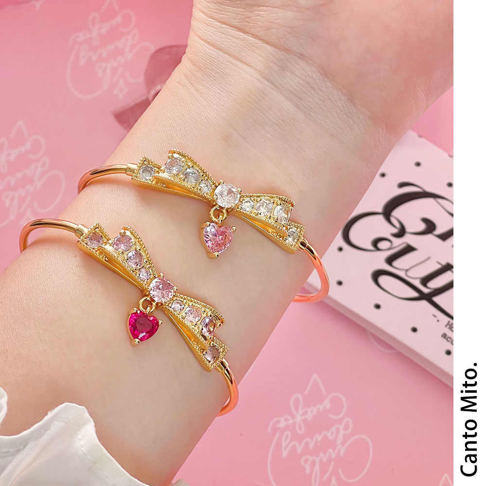 Sakura Snow Bow Pearl Bracelet