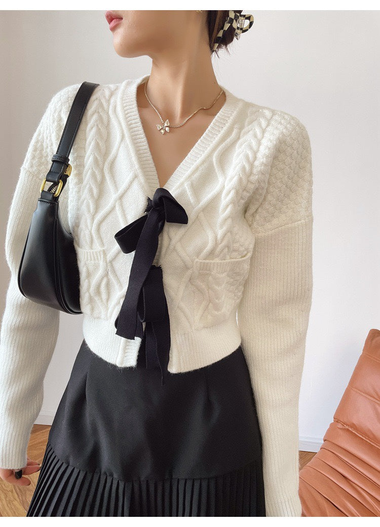 Chic Bow Knitted Cardigan