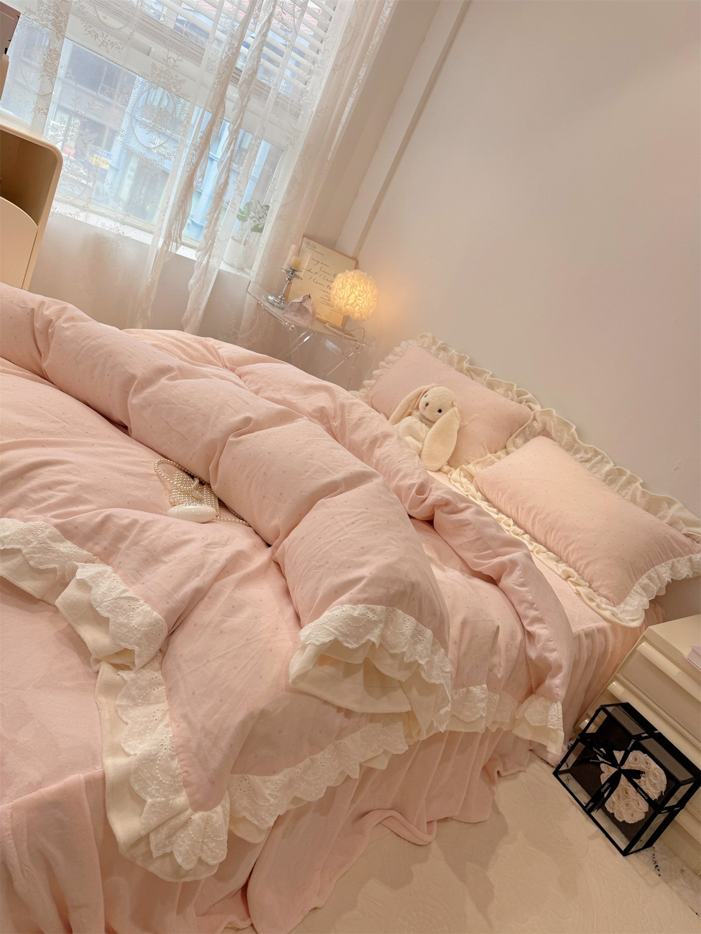 Milk pink bed sheet set of four