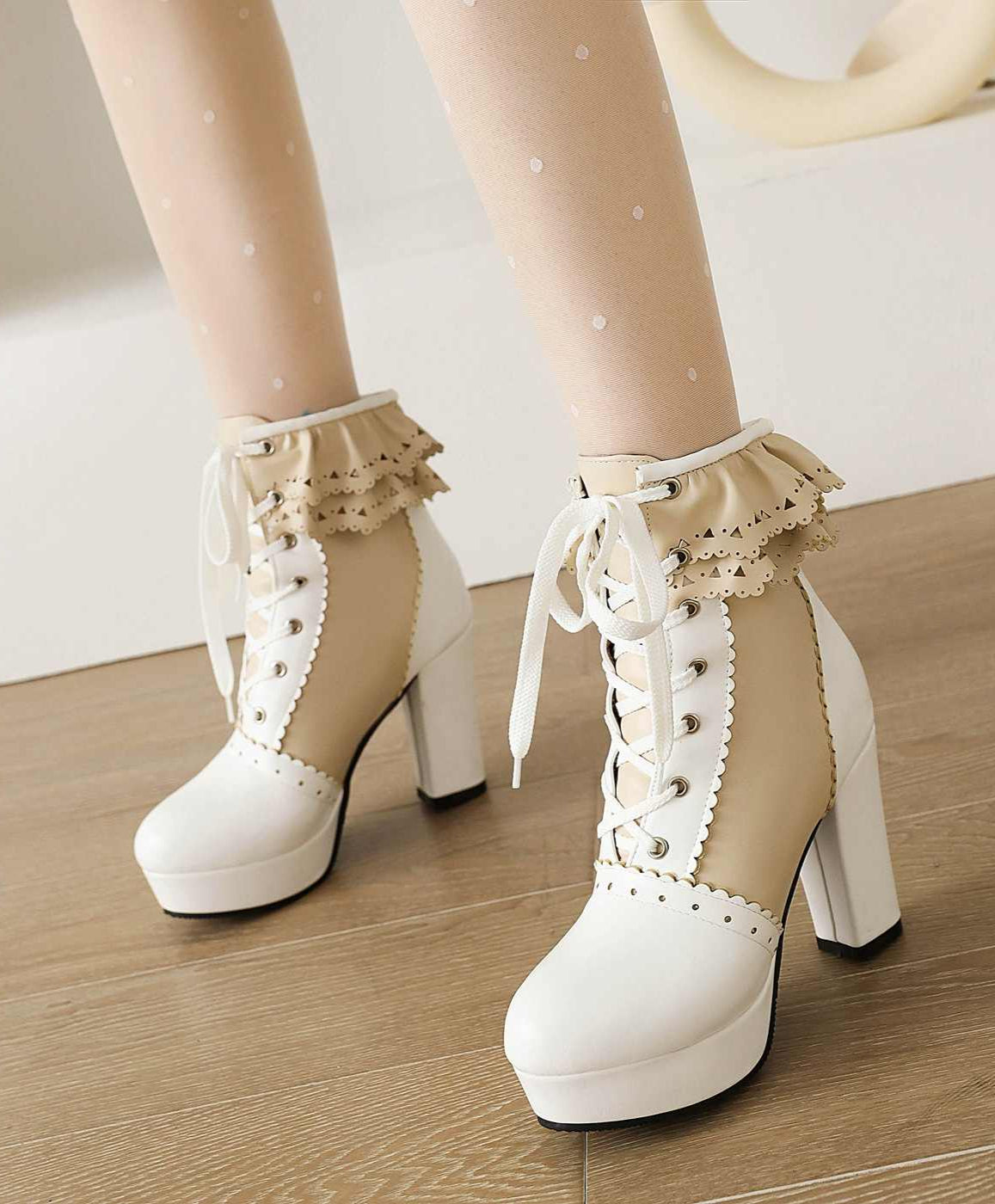 Lace Princess Short High-heeled Boots