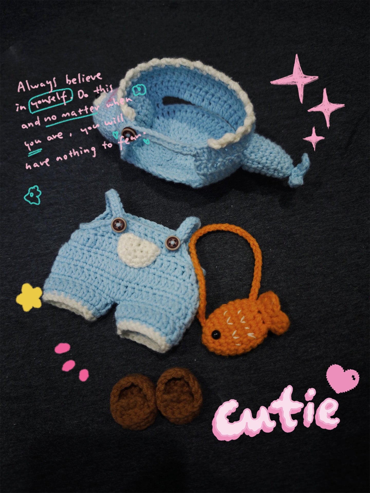 Hand-knitted diy baby doll clothes