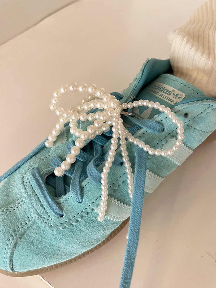 DIY Pearl Sneaker Bow Buckle