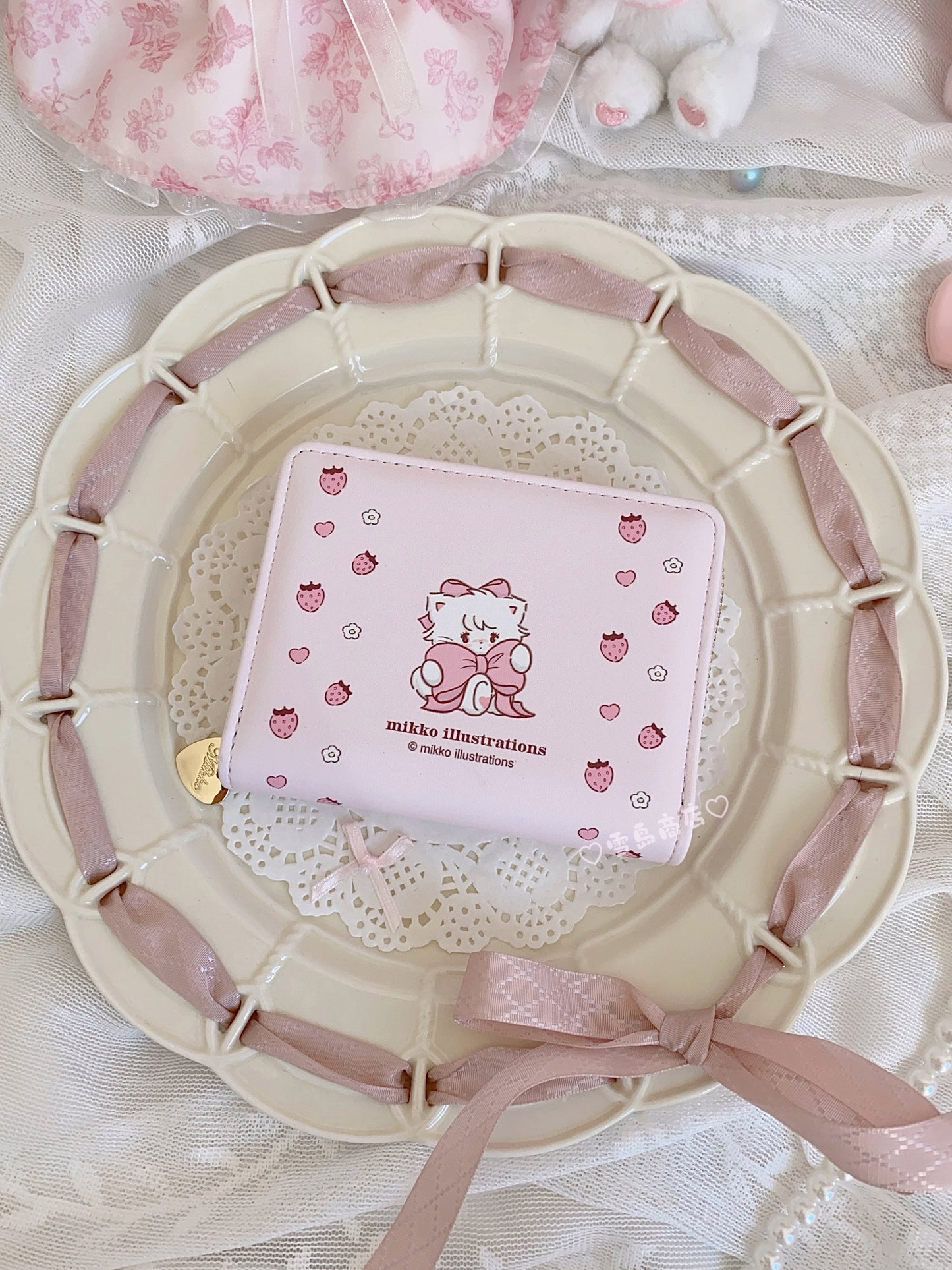 cute strawberry two-fold coin purse