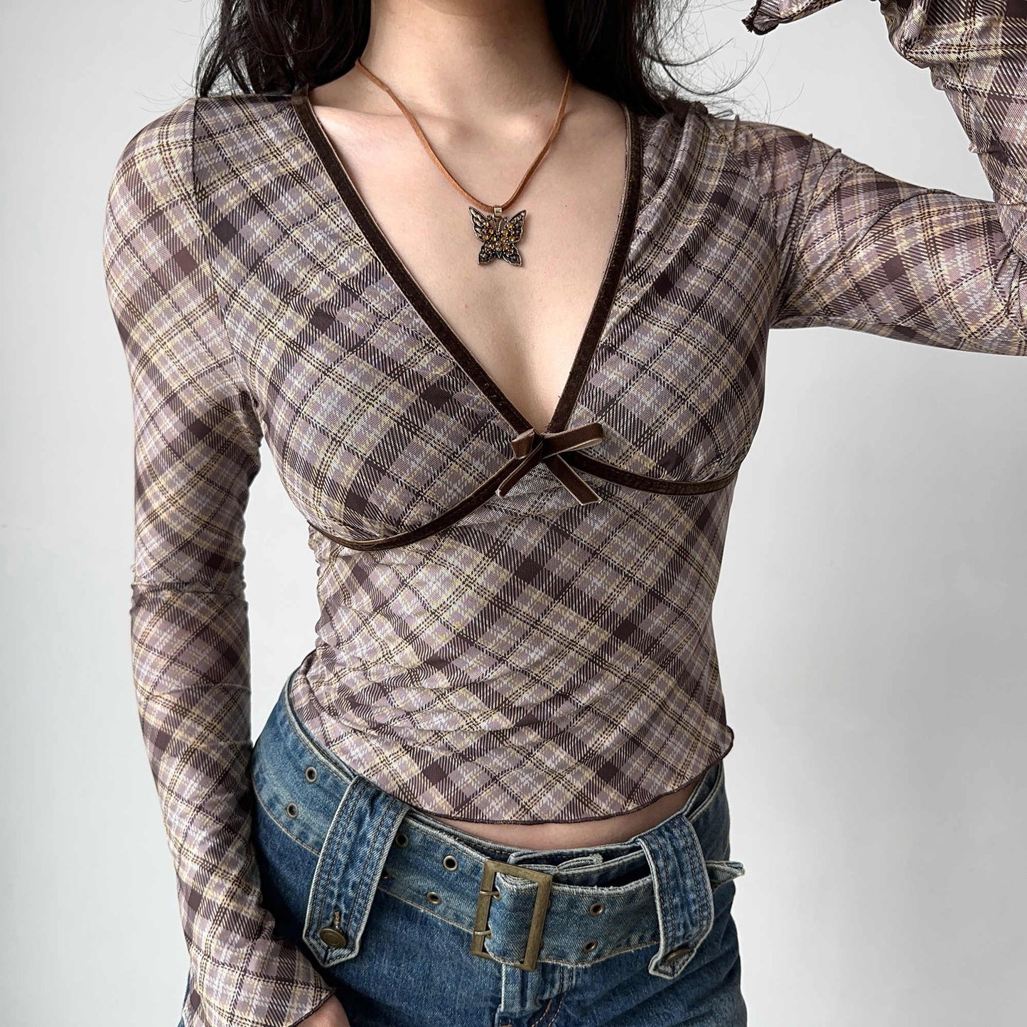 Downtown Girl V-neck Long-sleeved Plaid Top