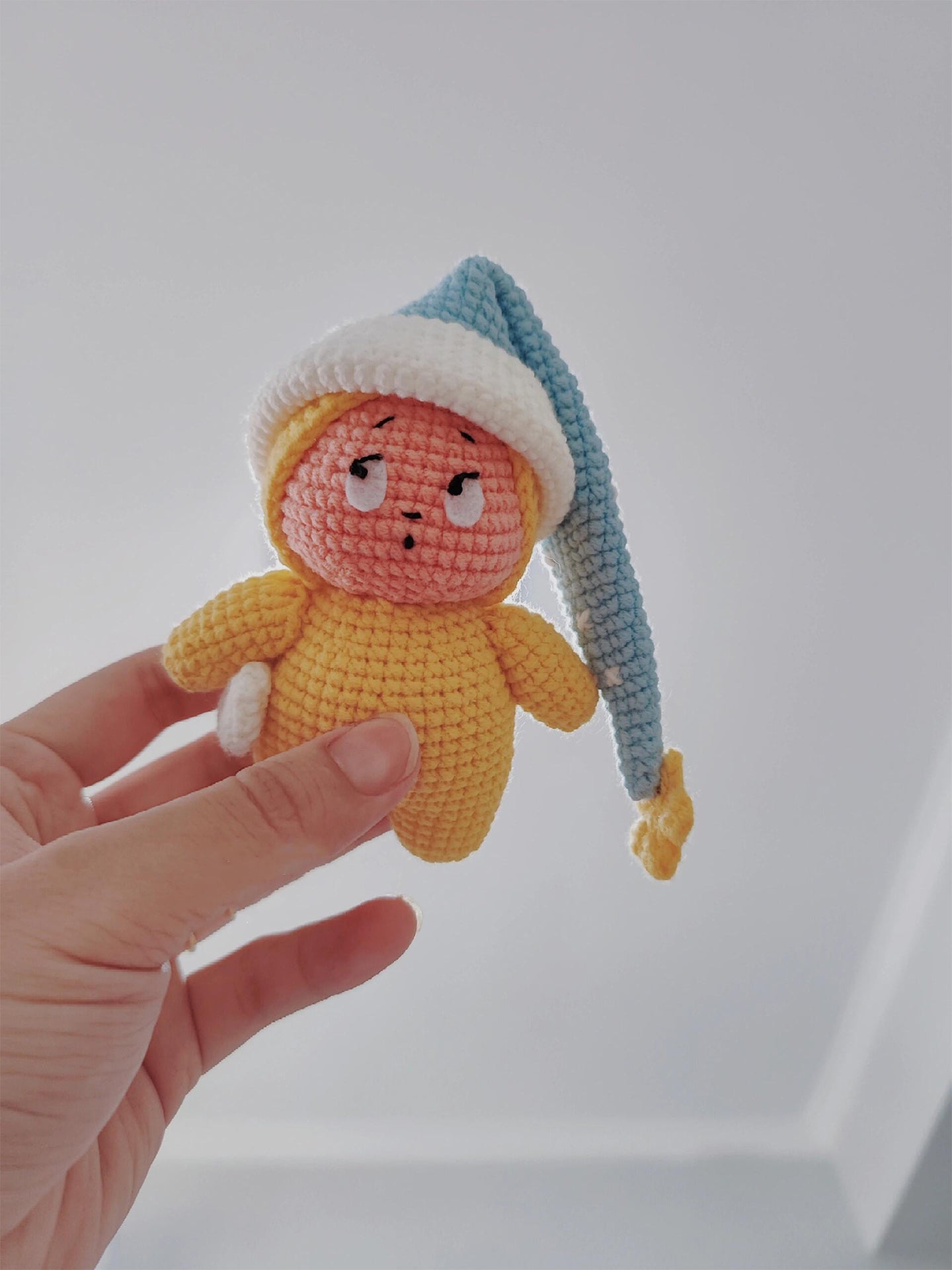 diy wool star doll pendant