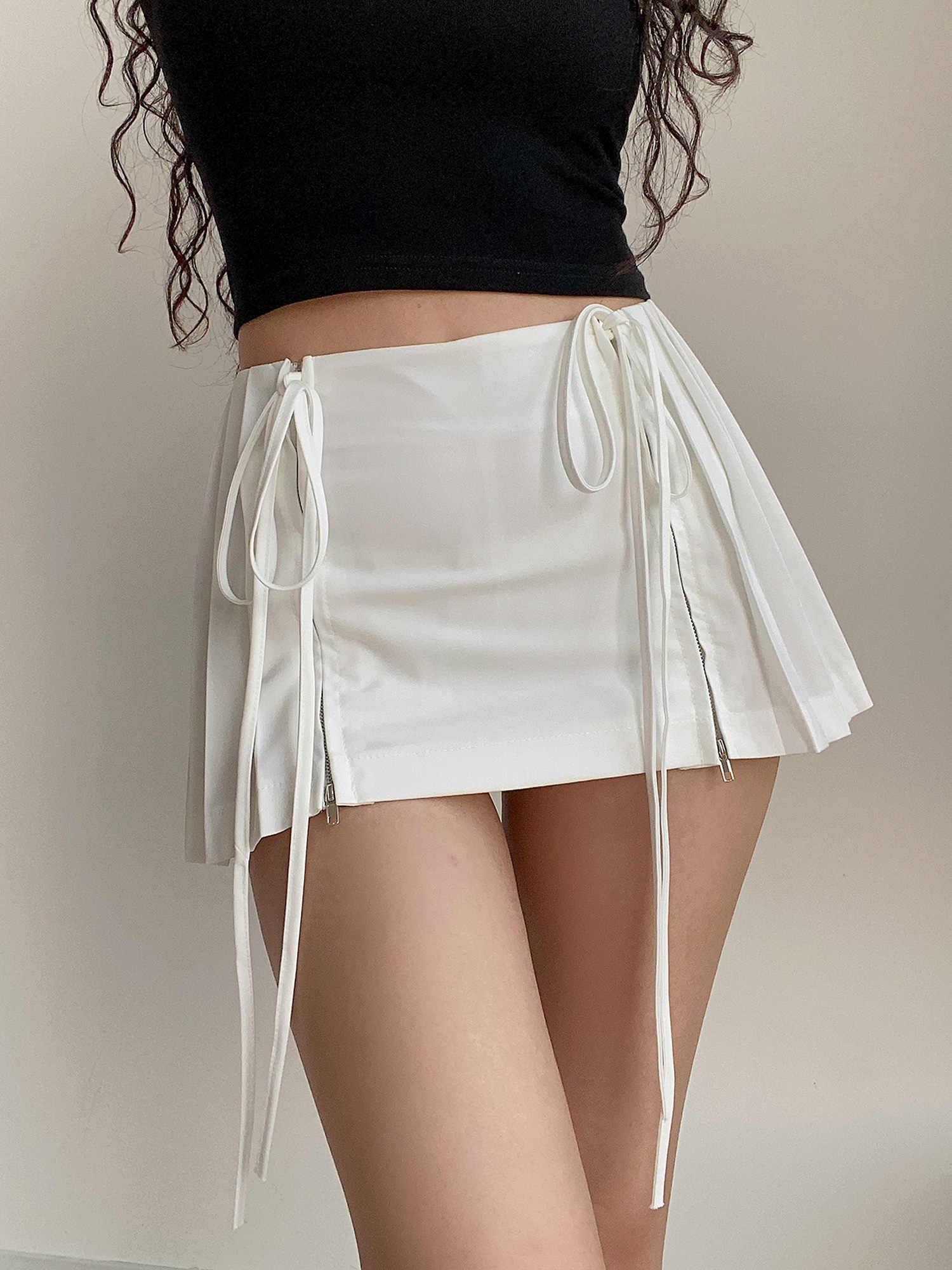 Acubi Bow Tie Skirt