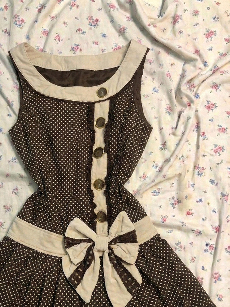 brown sleeveless bow dress