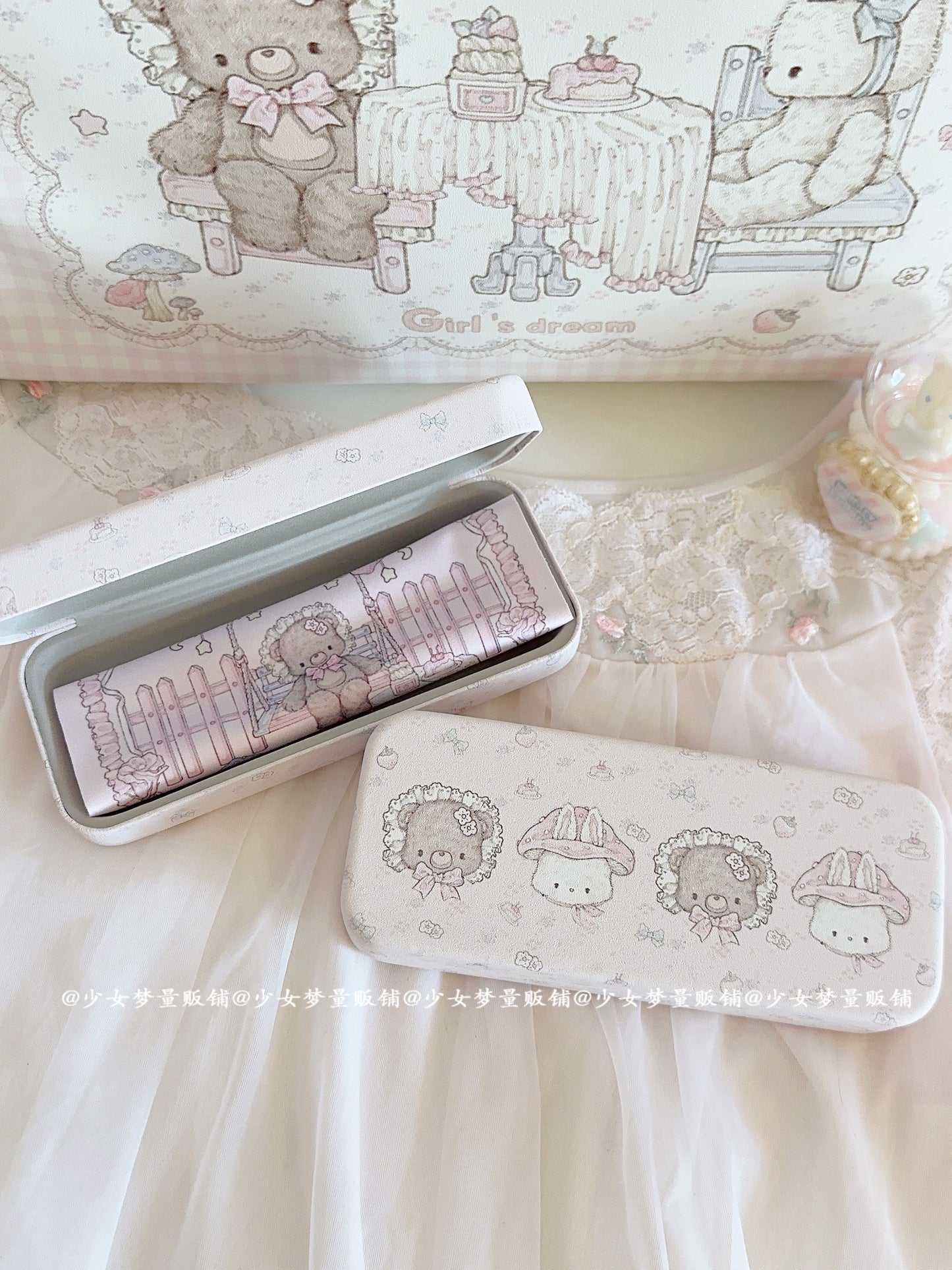 Girl's Dream Tea Party Glasses Case