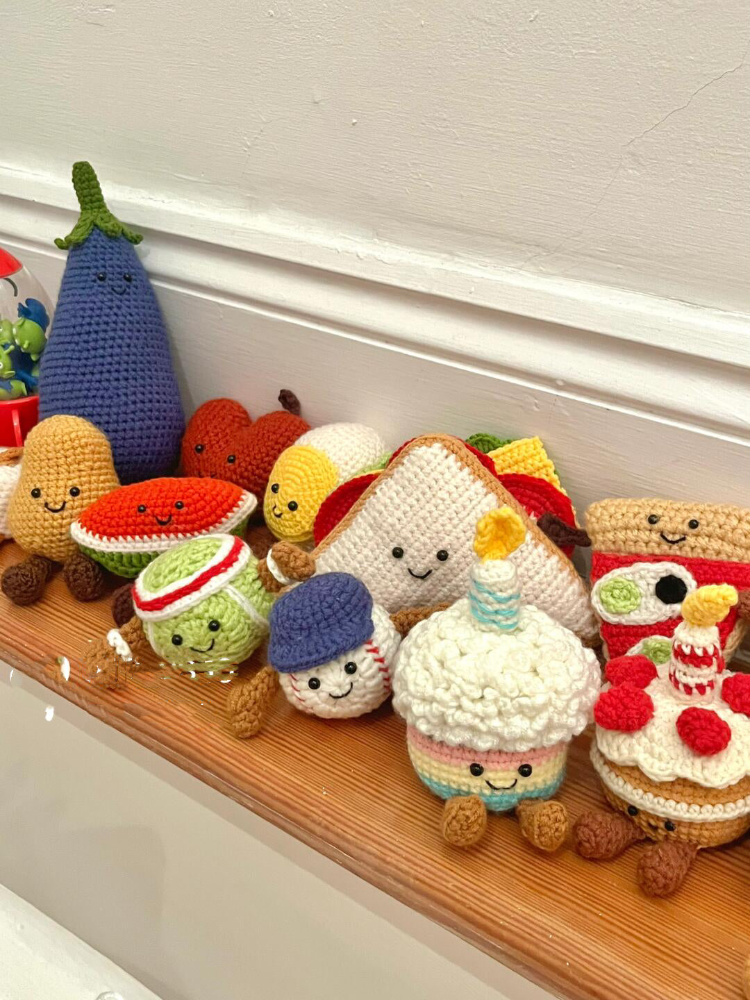 diy wool Croissant bag pendant