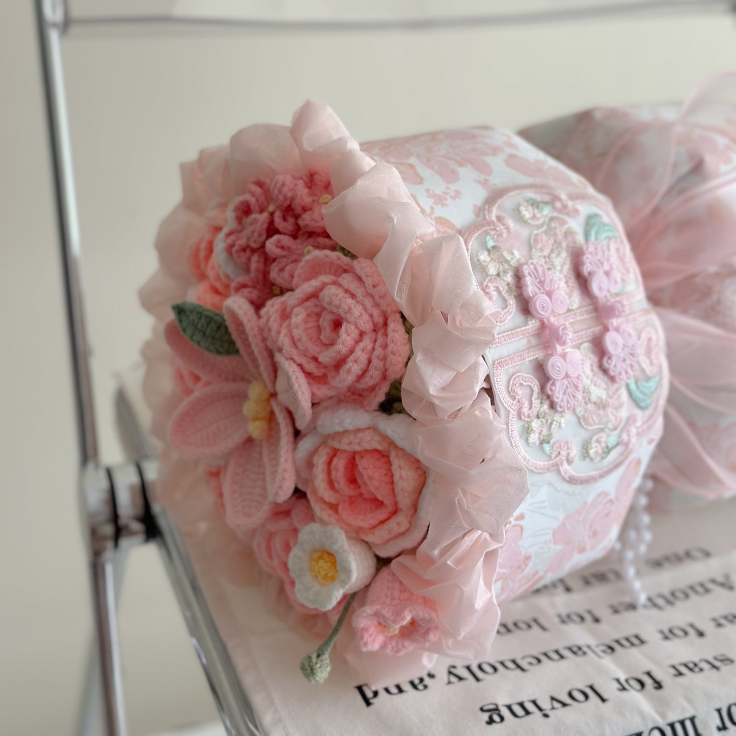 knitted wool roses bouquet