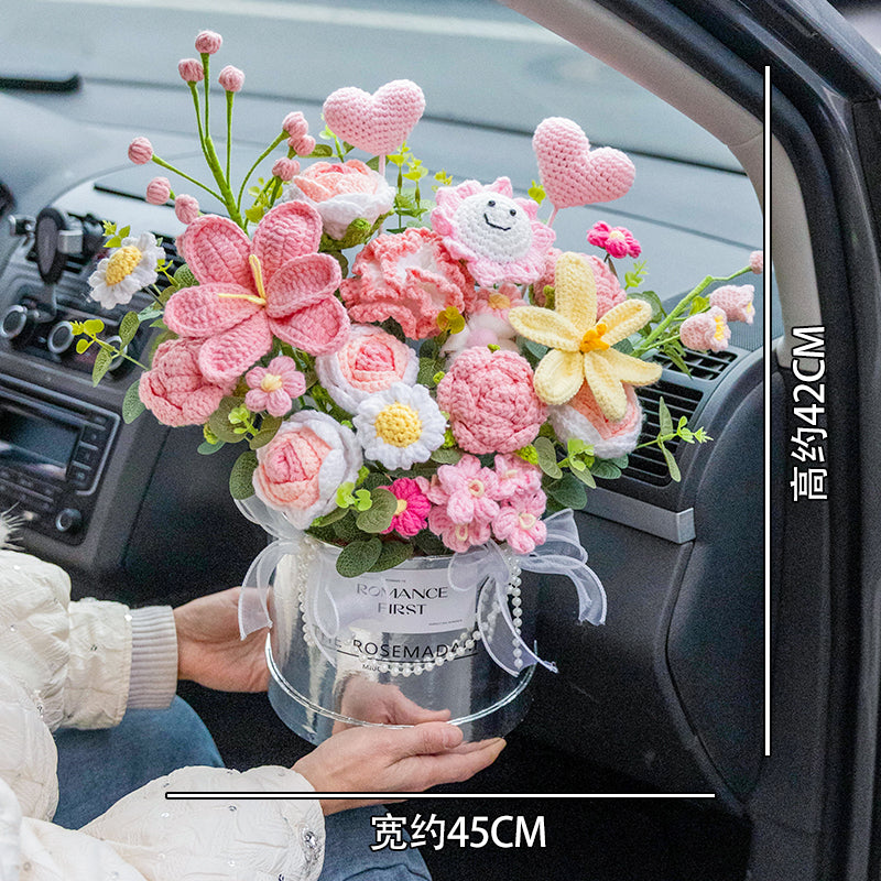 hand-knitted rose tulip wool flower bouquet