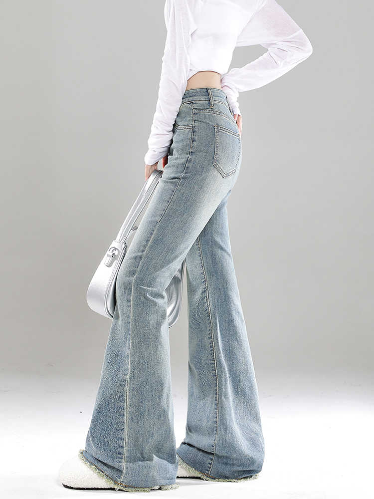 Coquette Retro Slim Flare Jeans