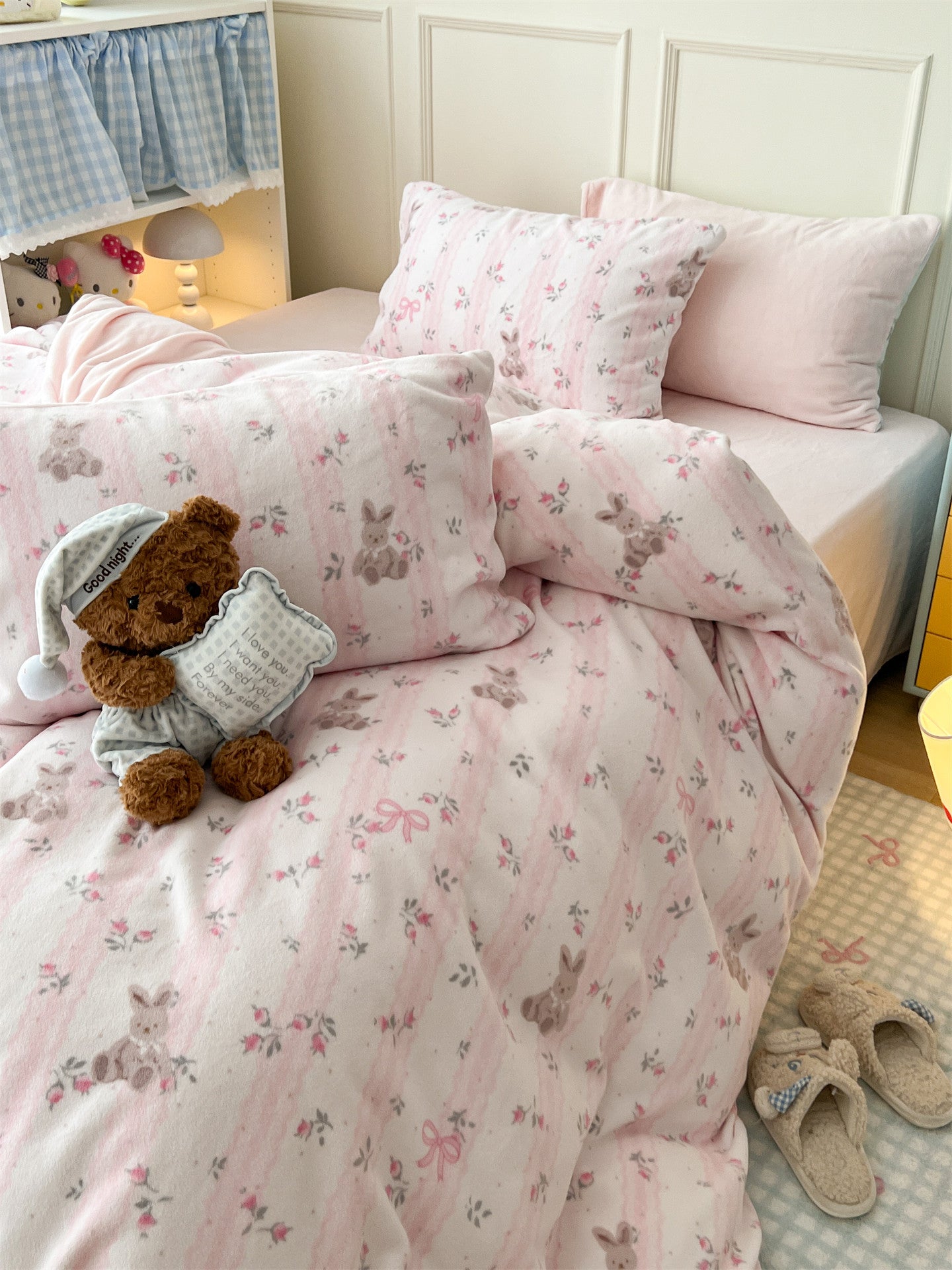 Pink cute rabbit bed sheet set of four
