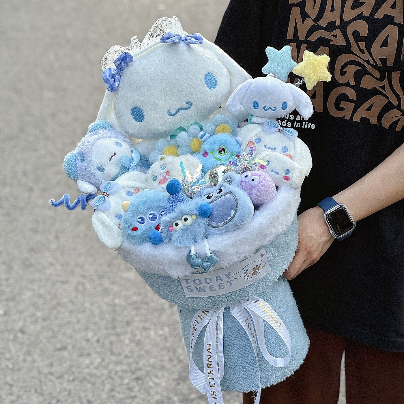 Valentine's Day Doll Bouquet