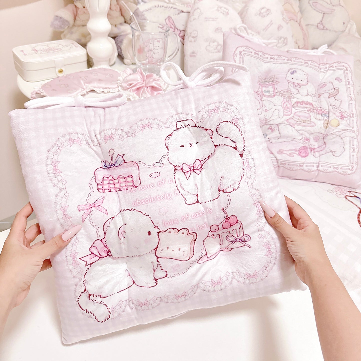 kawaii cats cushion