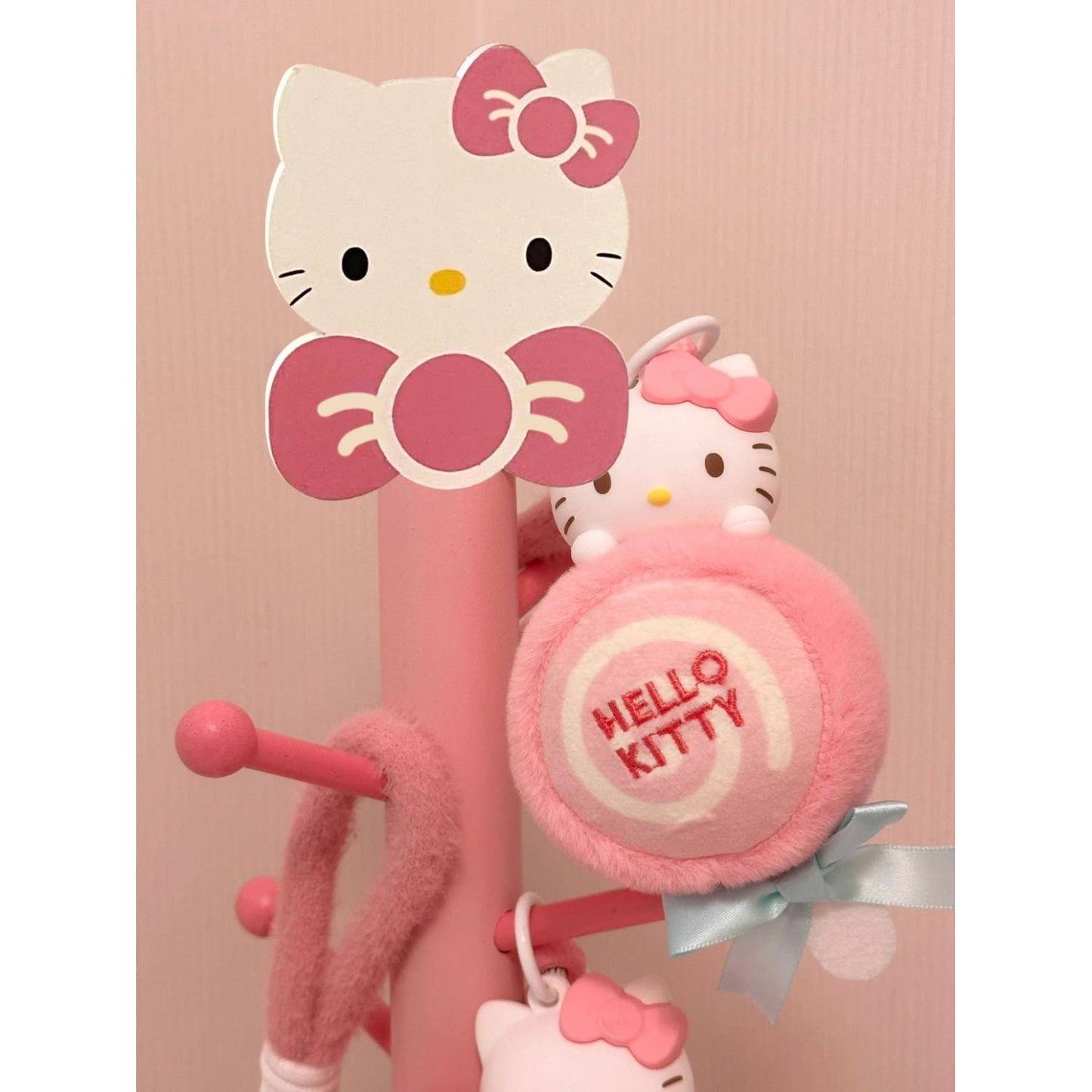 Cute kt cat storage rack