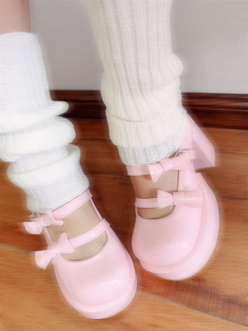 lolita pink high-heeled shoes