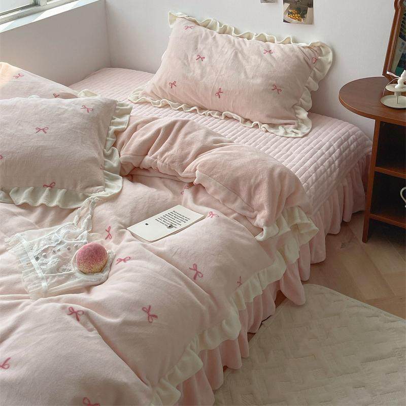coquette bow cover sheet four-piece