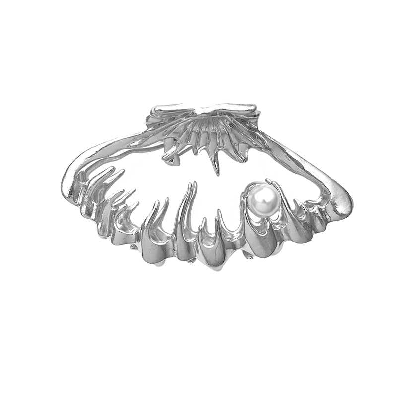 Silver Ocean Shell Shark Clip