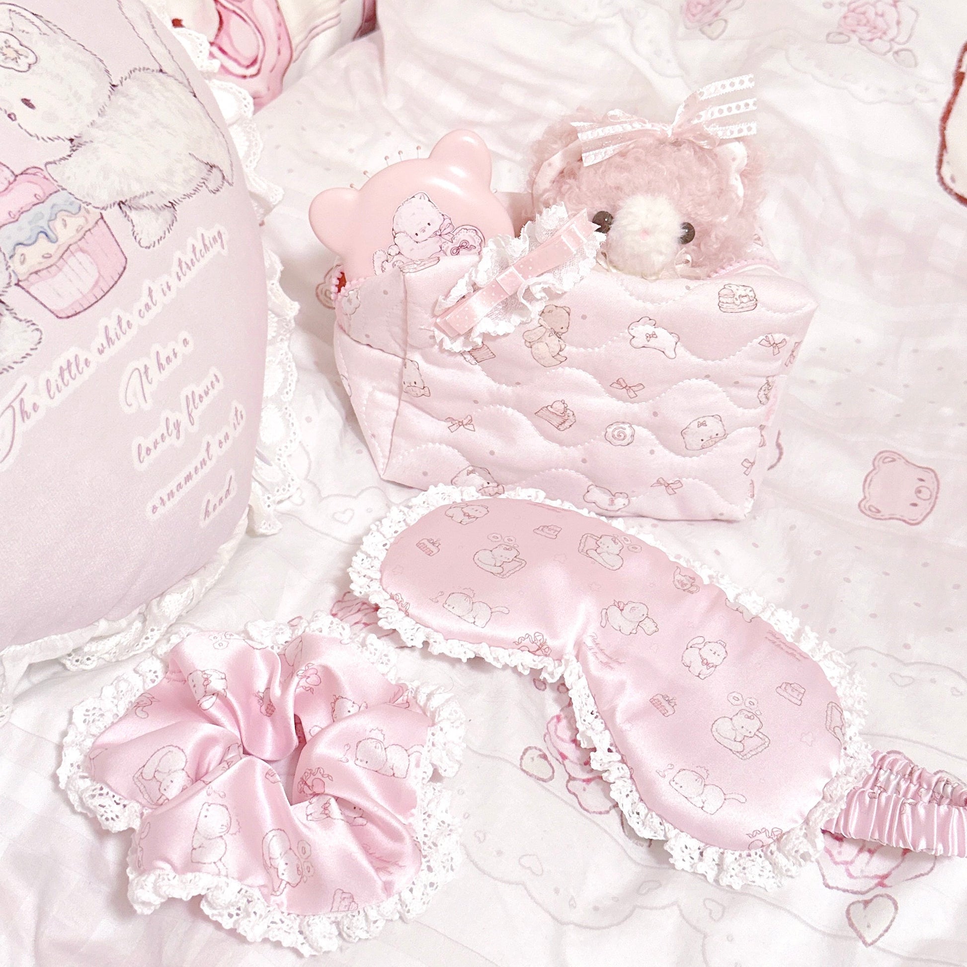 kawaii pink lace edge eye mask + hair tie