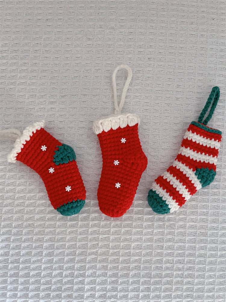diy crocheted Christmas socks