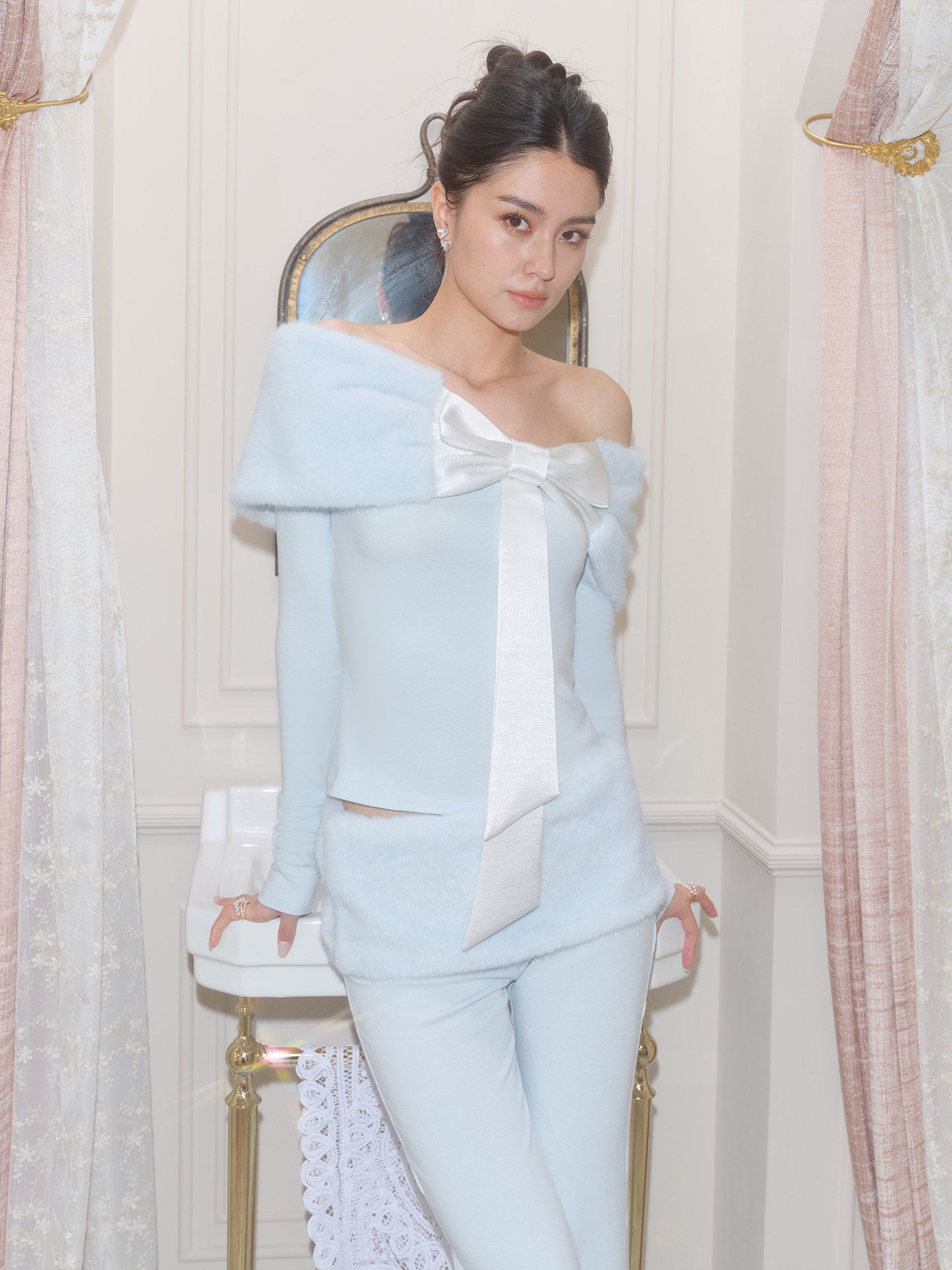 baby blue bow long-sleeved top coord
