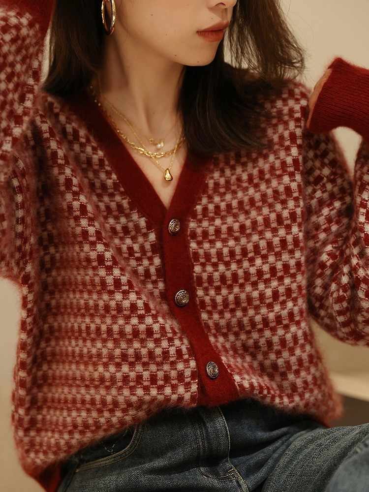 V-neck Knitted Cardigan