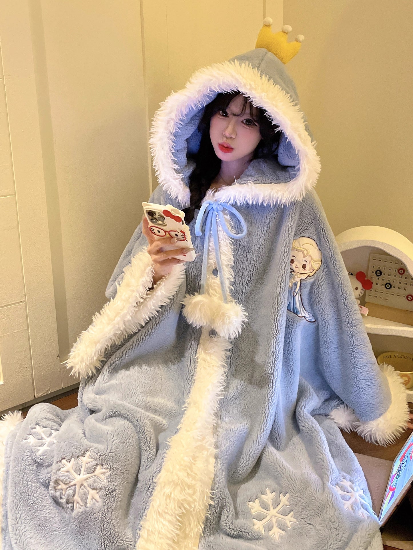 kawaii fur cloak nightgown