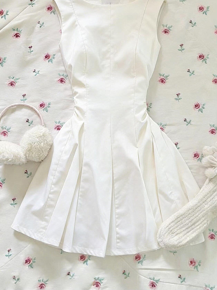 white sleeveless pleated dress