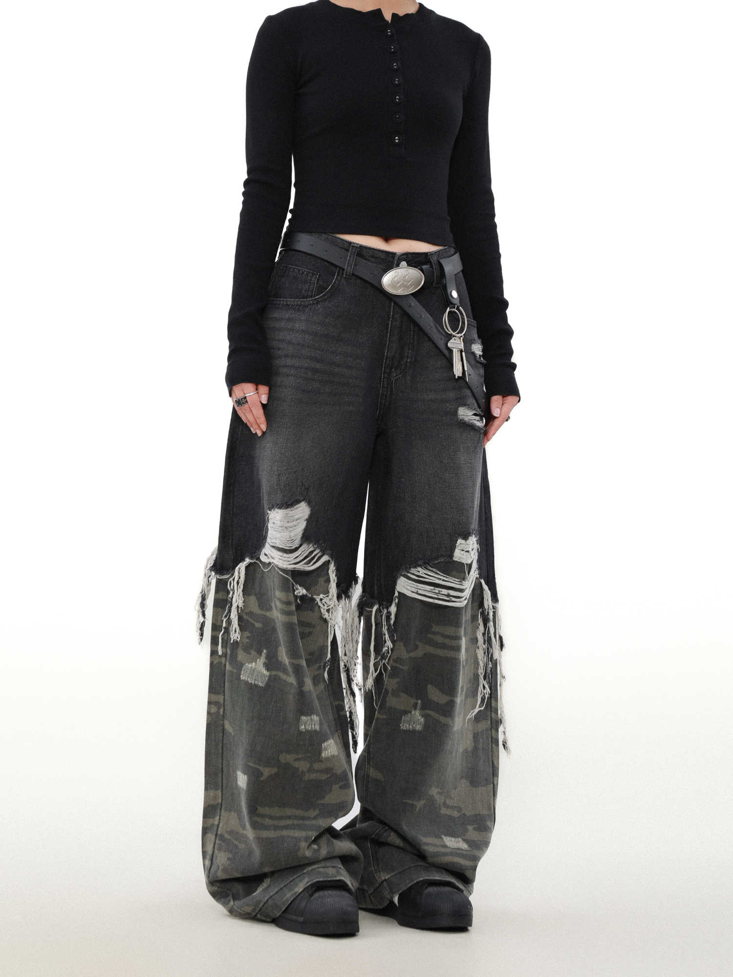 Grunge Camouflage Splicing Tassel Ripped Jeans