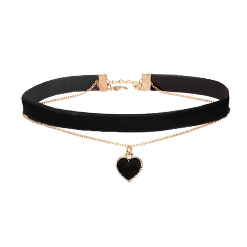 Dark Coquette Velvet Choker