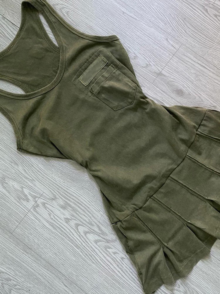 retro green pleated dress