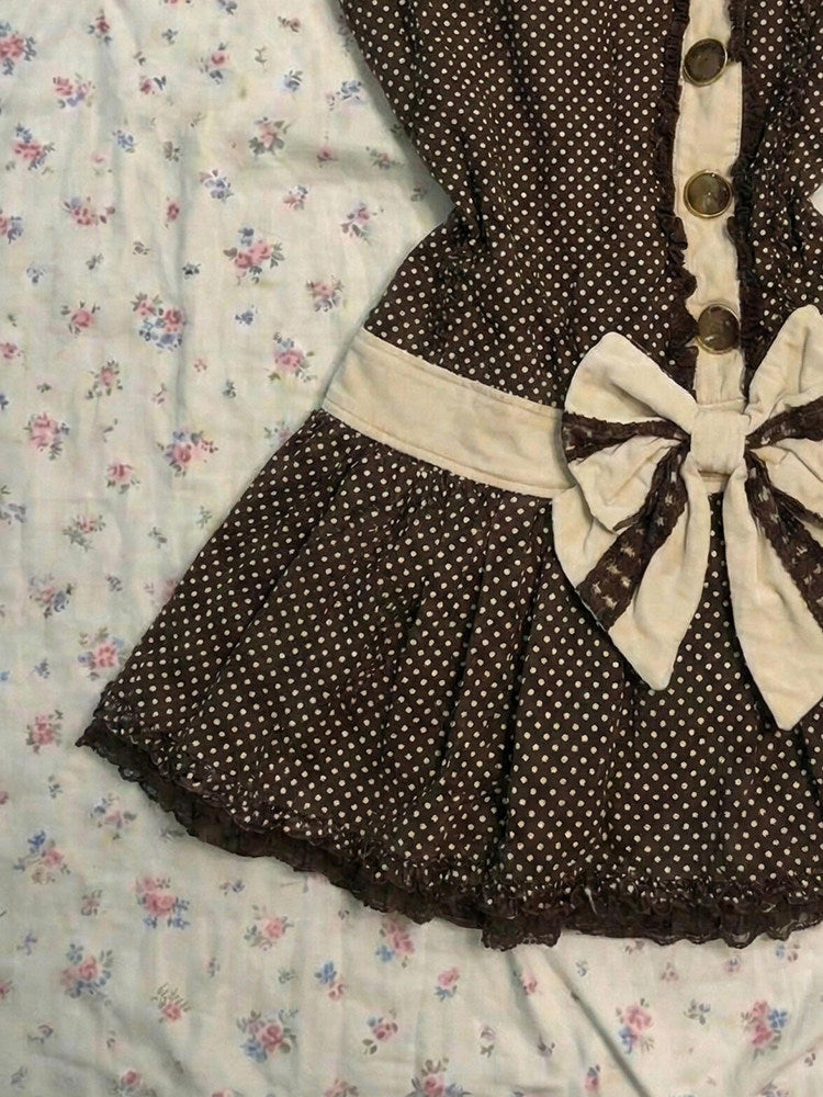 brown sleeveless bow dress