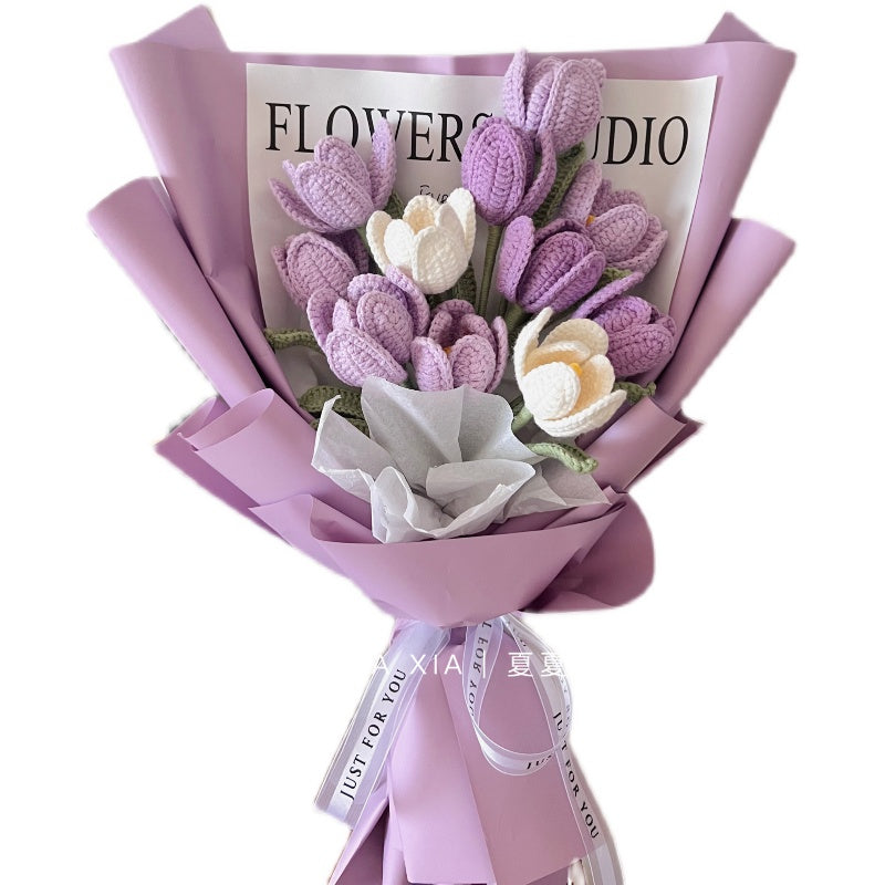 Finished hand-knitted wool tulip bouquet