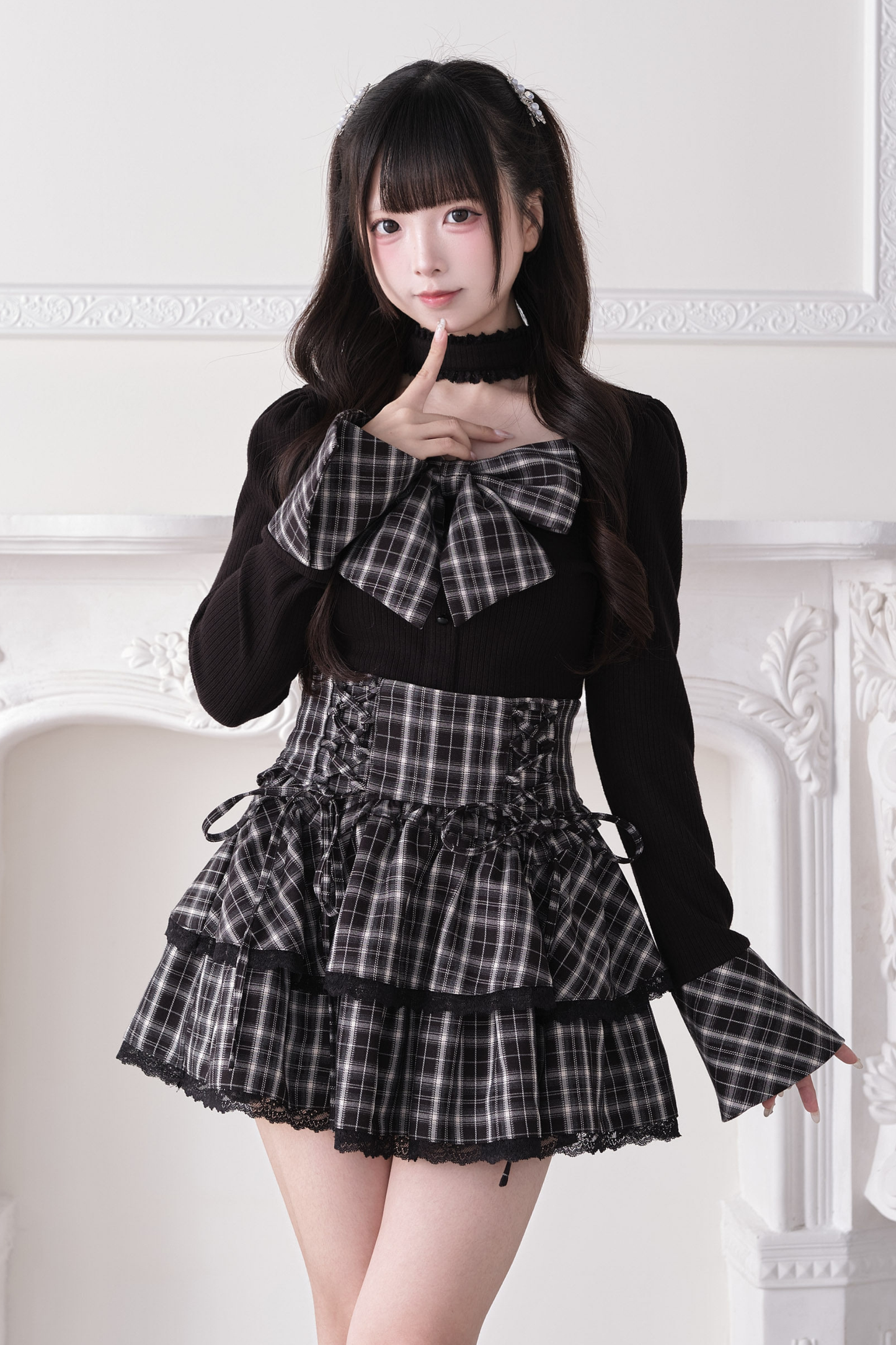 Large Bow Choker Knit Top