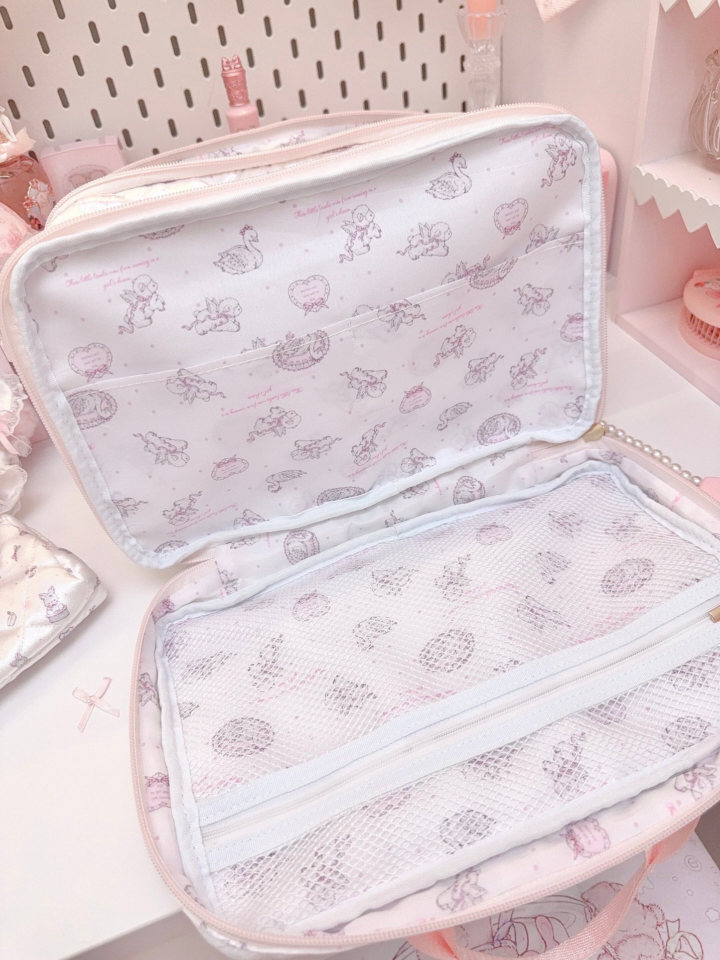 kawaii pink three-layer storage bag
