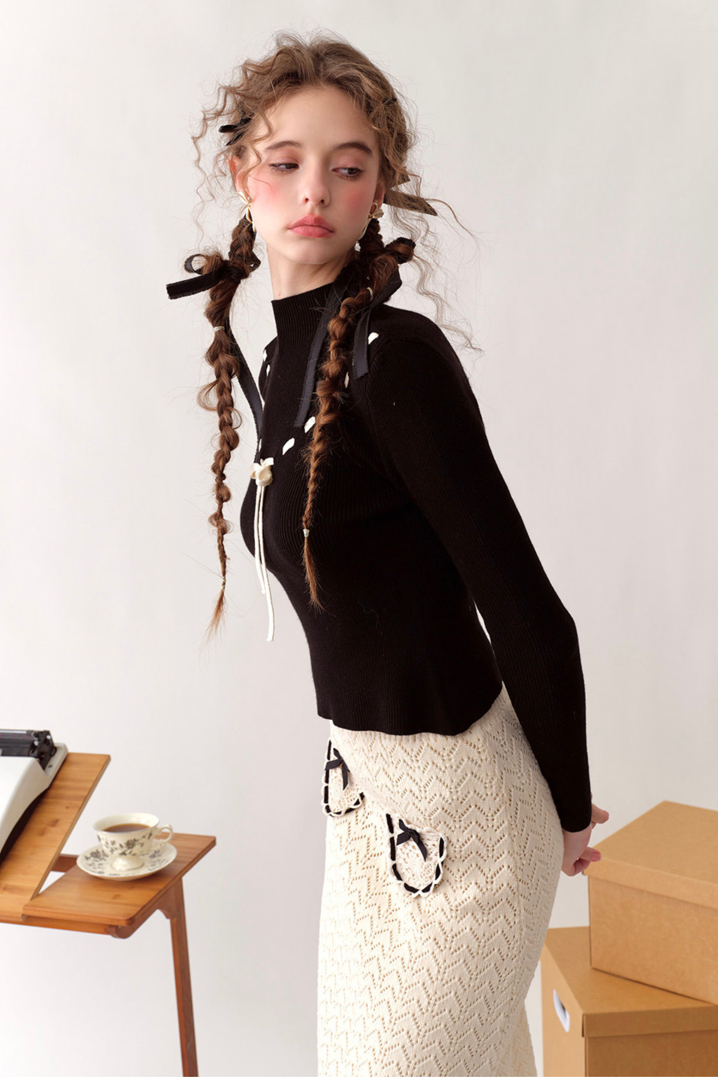 Lace Maid Belly Knit + Short Skirt + Long Skirt