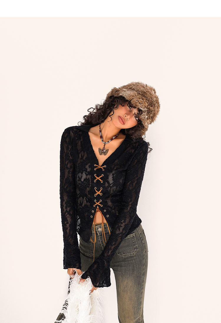 Grunge Lace Long-sleeved Top