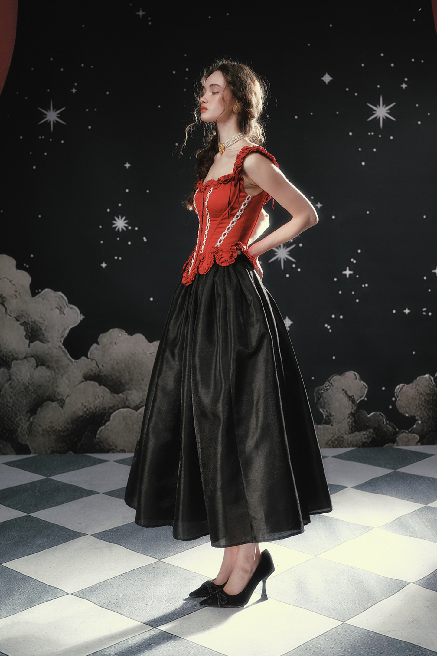 Pearl Essent Satin Puffy Skirt