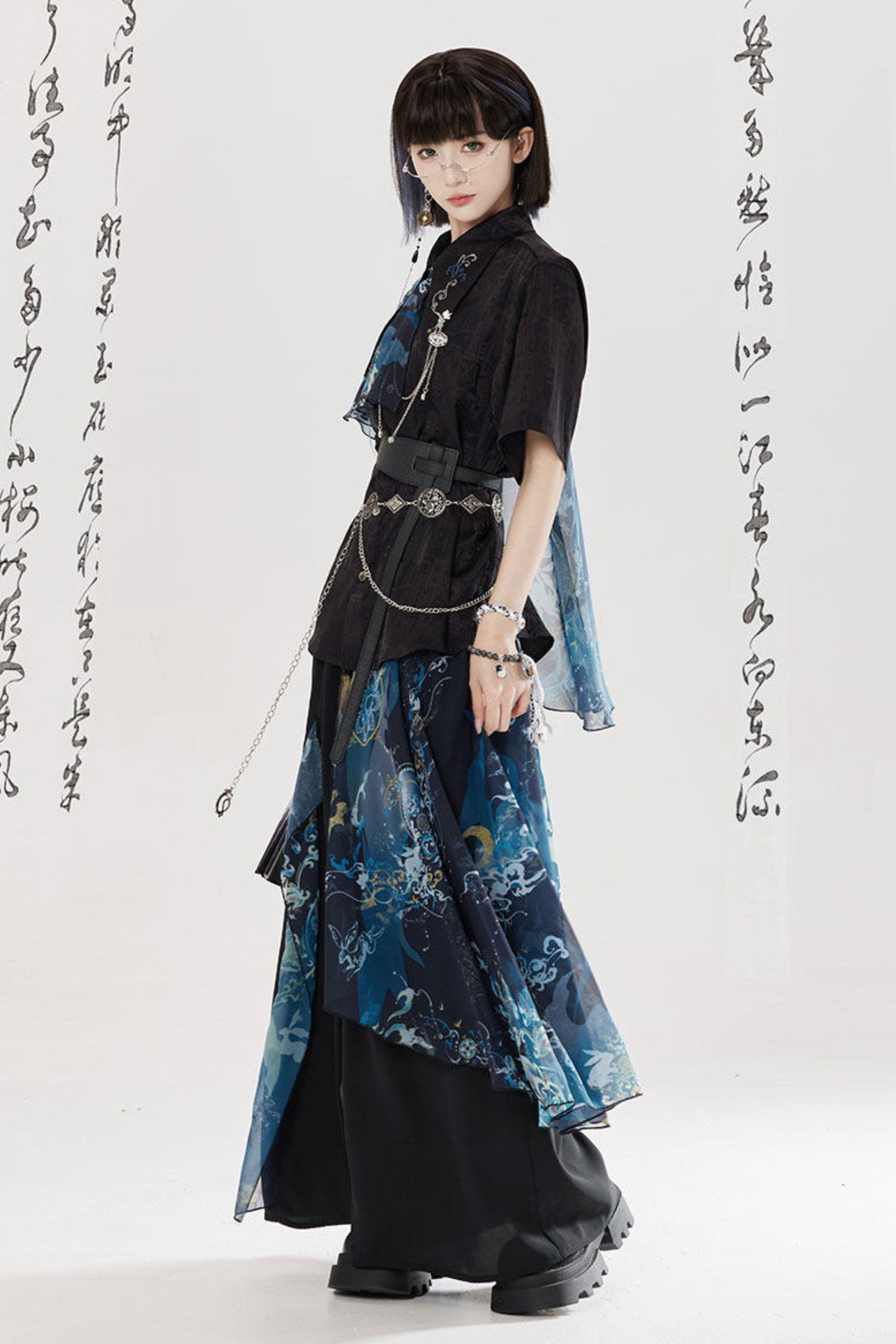 Dark China Shirt + Wide Leg Pants + Chain + Belt