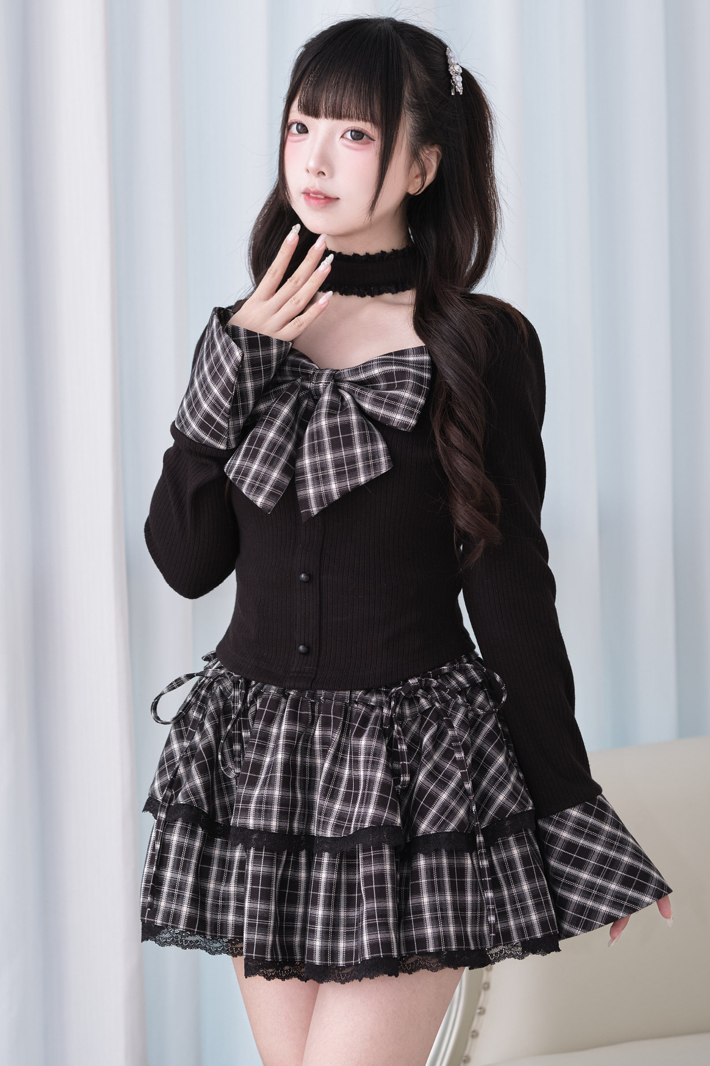 Large Bow Choker Knit Top